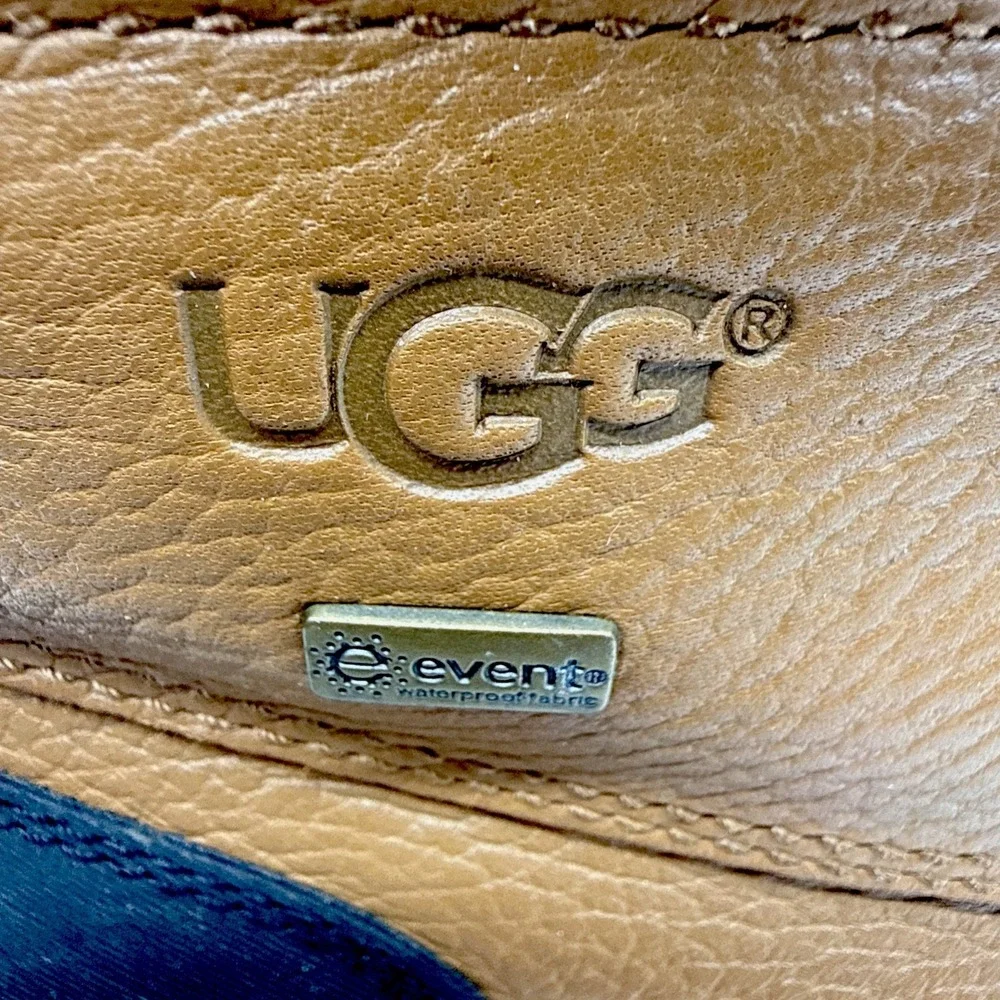 UGG Adirondack II Waterproof Leather Fur Snow Boots Size US 7 Women